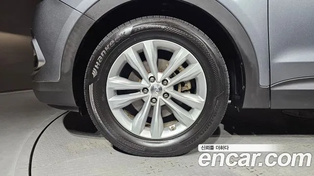Hyundai Santa Fe 2017 thumb 5
