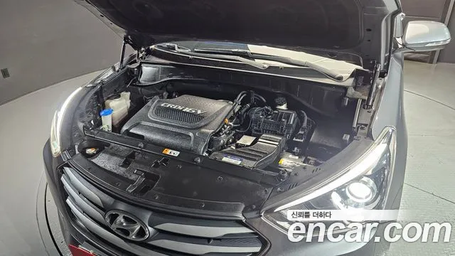 Hyundai Santa Fe 2017 thumb 6