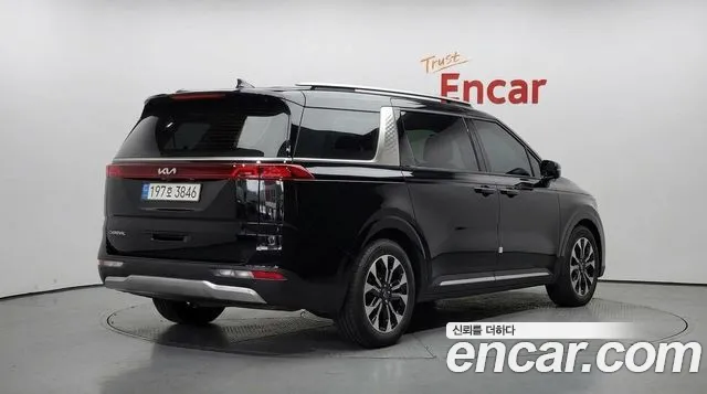 Kia Carnival 2022 thumb 2