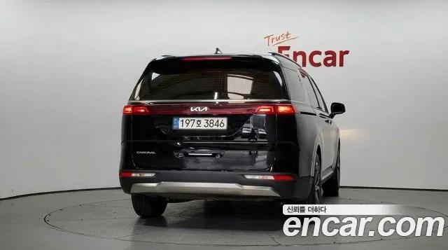 Kia Carnival 2022 thumb 4
