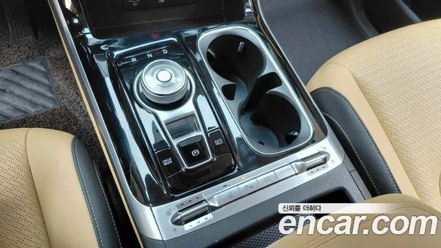Kia Carnival 2022 thumb 9