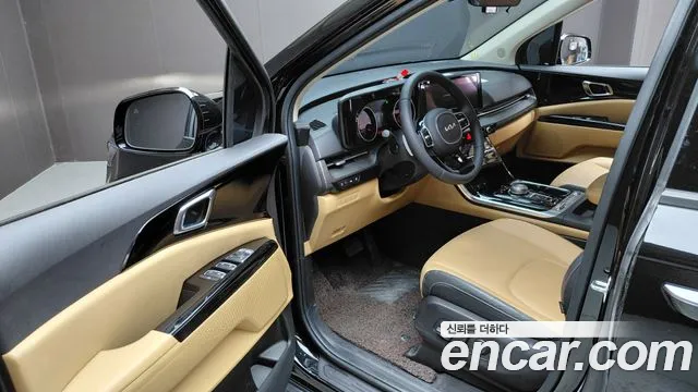 Kia Carnival 2022 thumb 10