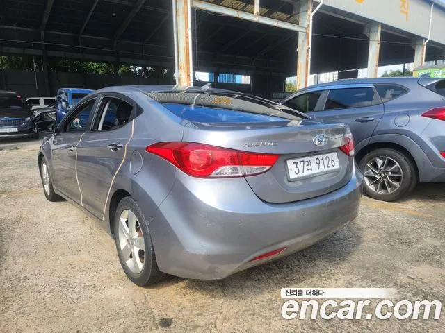 Hyundai Avante 2011 thumb 4