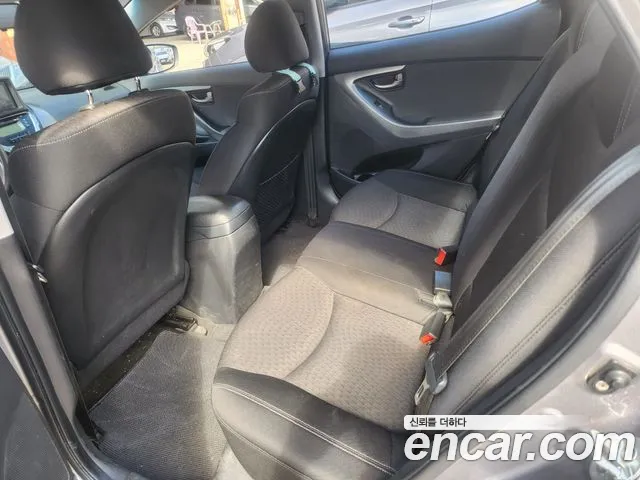 Hyundai Avante 2011 thumb 9