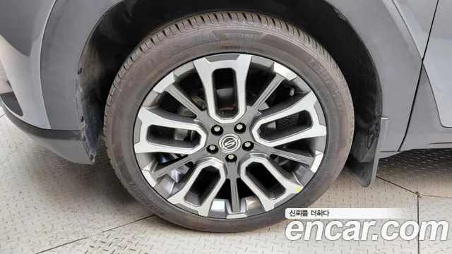 KG_Mobility_Ssangyong Torres 2022 thumb 5
