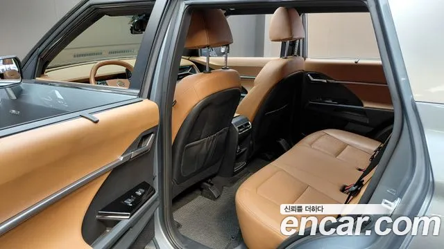 KG_Mobility_Ssangyong Torres 2022 thumb 12