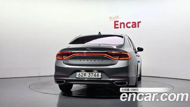 Hyundai Grandeur 2018 thumb 4