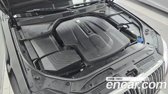 KG_Mobility_Ssangyong Chairman 2014 thumb 6