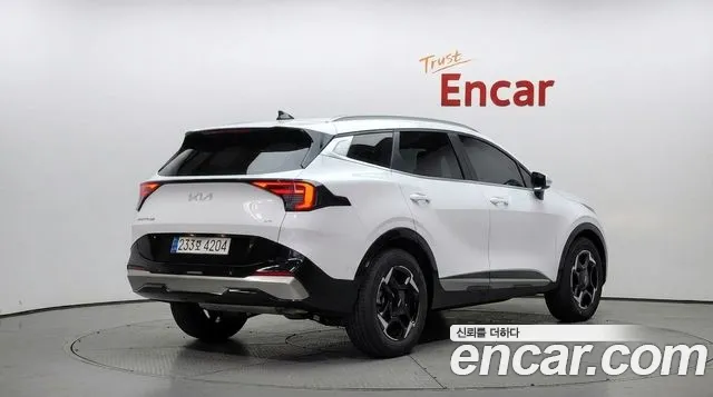 Kia Sportage 2025 thumb 2