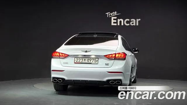 Genesis G80 2017 thumb 4
