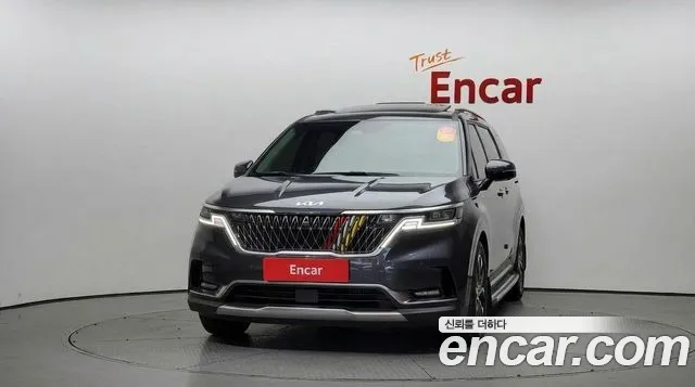 Kia Carnival 2021 thumb 3