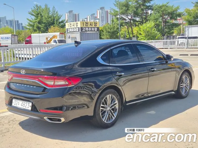 Hyundai Grandeur 2016 thumb 3
