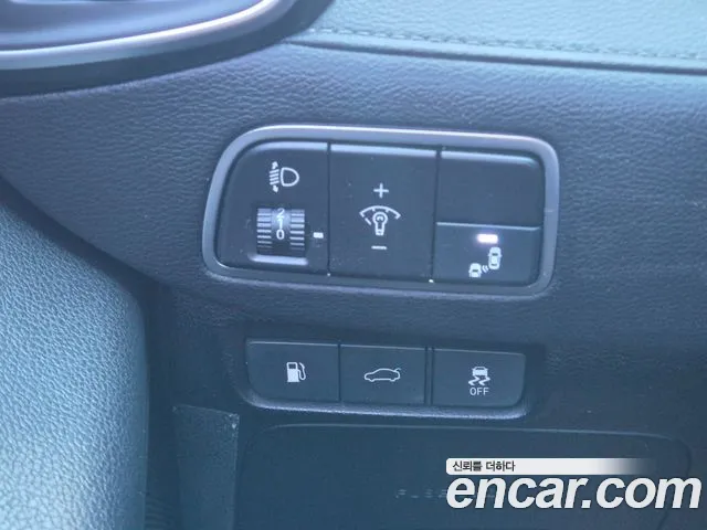Hyundai Grandeur 2016 thumb 10