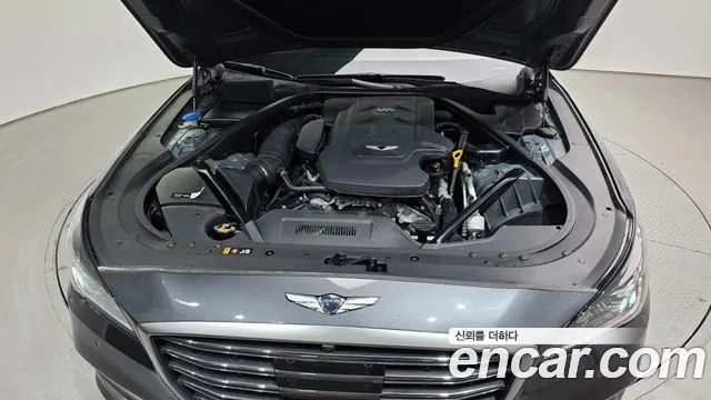 Genesis G80 2019 thumb 6