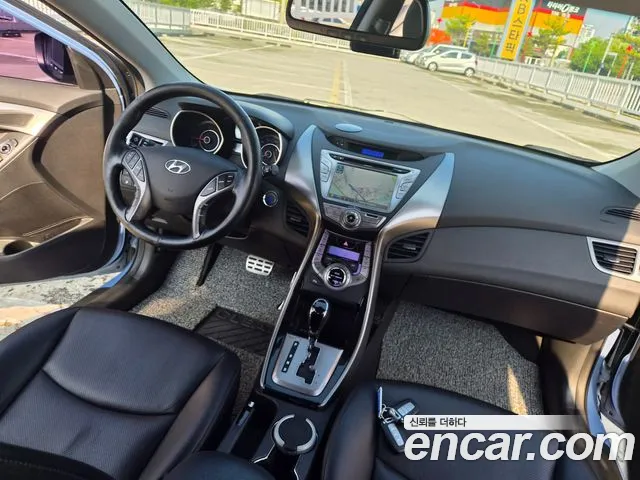 Hyundai Avante 2013 thumb 7