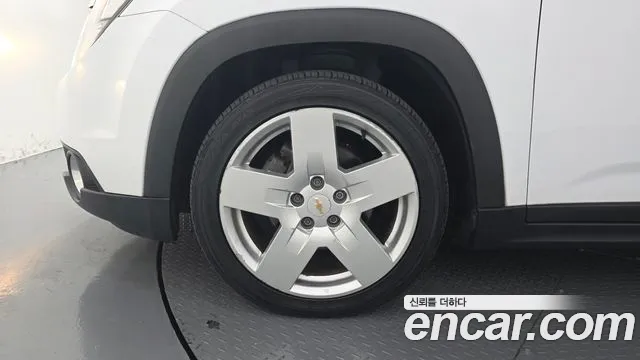ChevroletGMDaewoo Orlando 2011 thumb 5