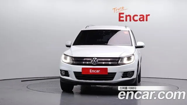 Volkswagen Tiguan 2016 thumb 3