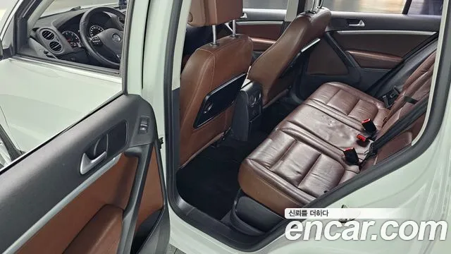 Volkswagen Tiguan 2016 thumb 12
