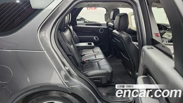 Land Rover Discovery 2018 thumb 11