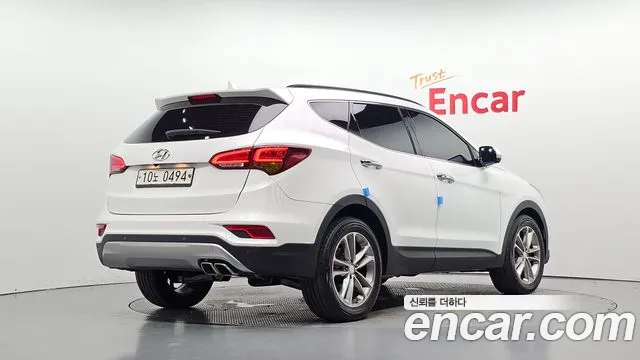 Hyundai Santa Fe 2016 thumb 2