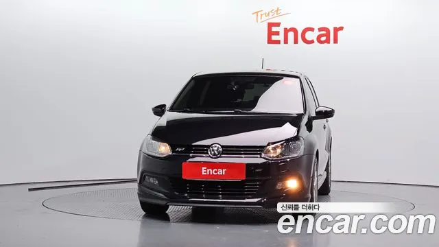 Volkswagen Polo 2016 thumb 3