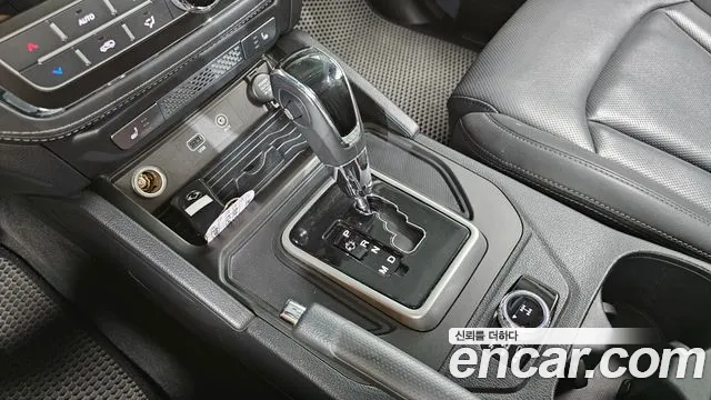 KG_Mobility_Ssangyong Rexton 2018 thumb 9