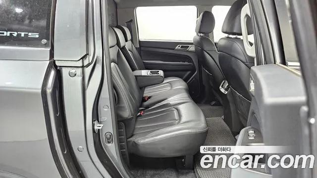 KG_Mobility_Ssangyong Rexton 2018 thumb 11