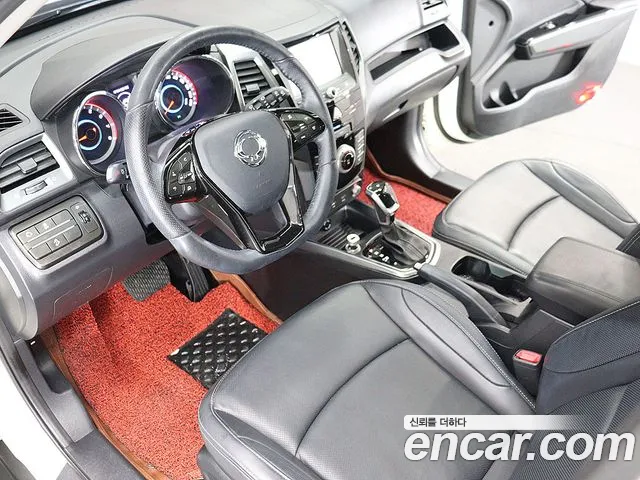 KG_Mobility_Ssangyong TIBOLI 2019 thumb 9