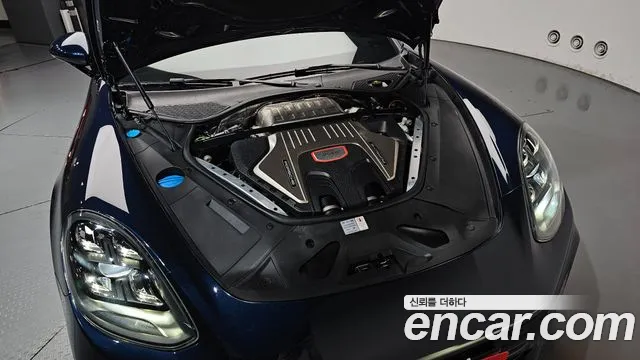 Porsche Panamera 2021 thumb 5