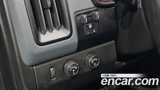 ChevroletGMDaewoo Colorado 2020 thumb 10