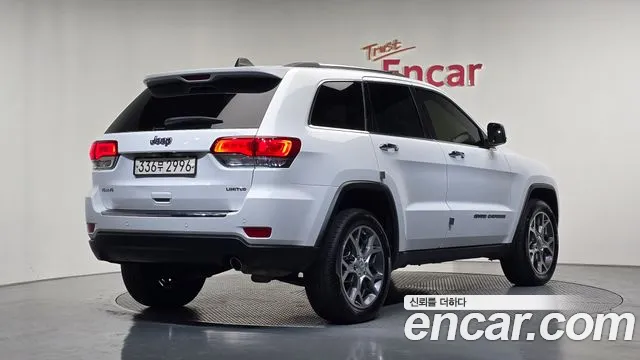 Jeep Cherokee 2021 thumb 2