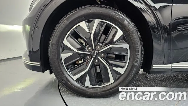 Kia EV6 2022 thumb 5