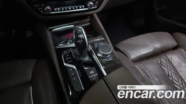 BMW Gran Turismo 2019 thumb 9