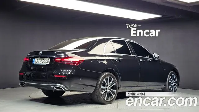 Mercedes-Benz E-Класс 2020 thumb 2