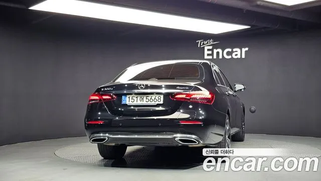 Mercedes-Benz E-Класс 2020 thumb 4