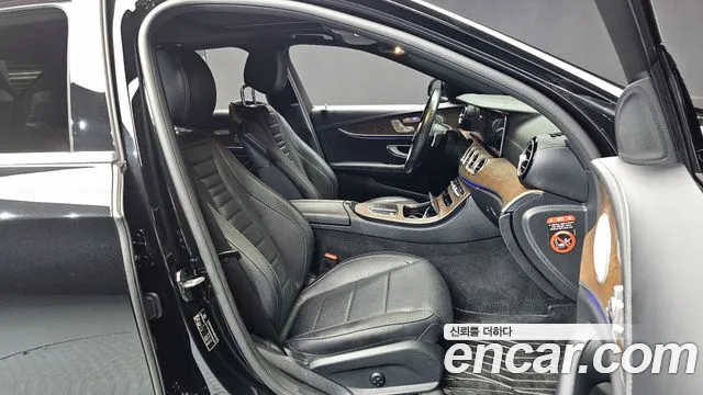Mercedes-Benz E-Класс 2020 thumb 12