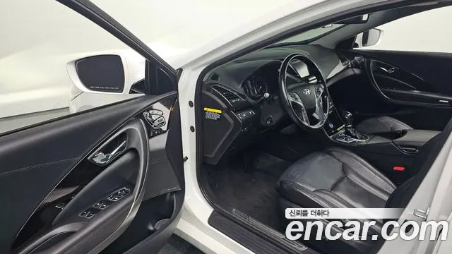 Hyundai Grandeur 2014 thumb 9