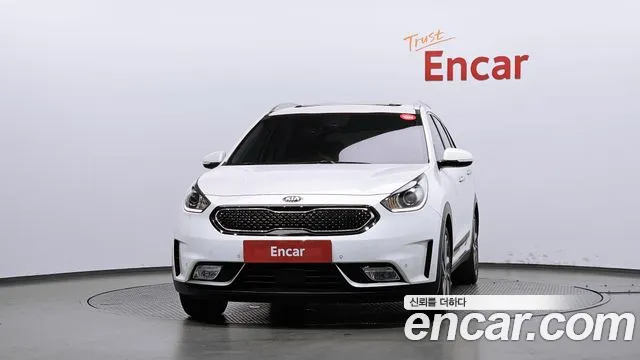 Kia Niro 2017 thumb 3