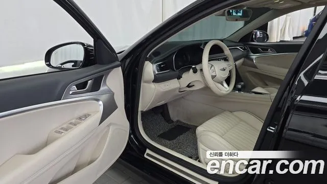 Genesis G70 2023 thumb 10