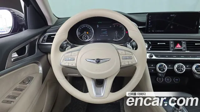 Genesis G70 2023 thumb 12