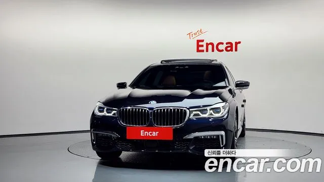 BMW 7-Series 2019 thumb 3