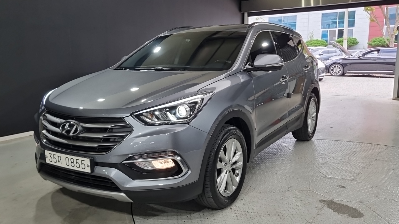 Hyundai Santa Fe 2016 thumb 12