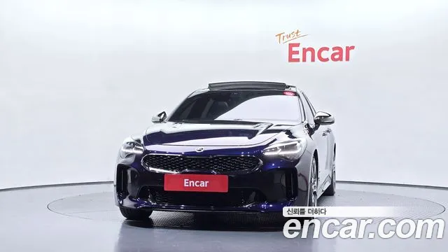 Kia Stinger 2018 thumb 3