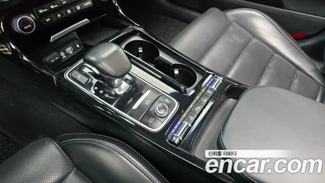 Kia Stinger 2018 thumb 9
