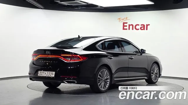 Hyundai Grandeur 2017 thumb 2