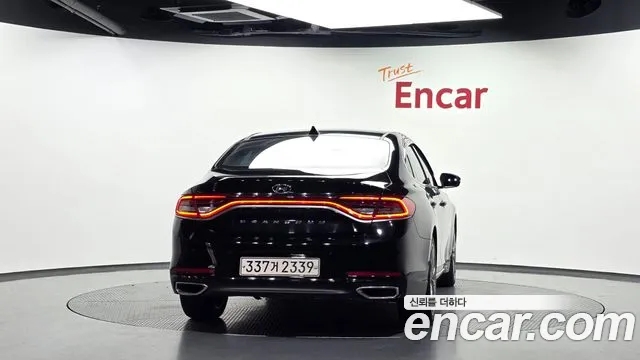 Hyundai Grandeur 2017 thumb 4
