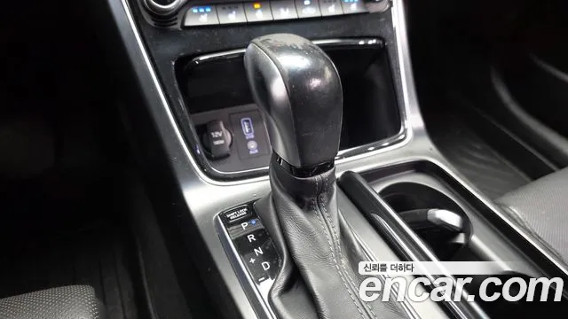 Hyundai Grandeur 2017 thumb 9