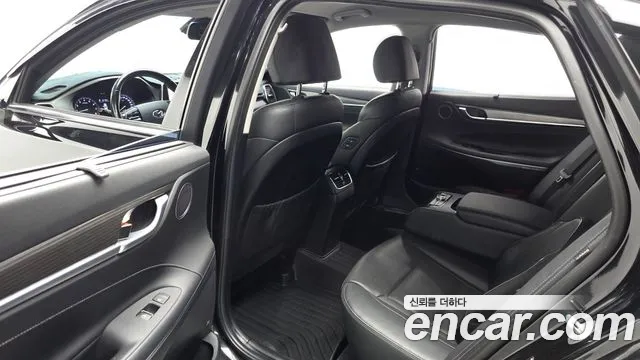 Hyundai Grandeur 2017 thumb 11