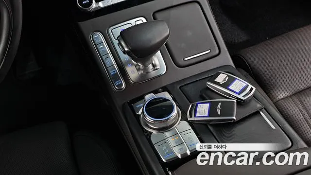 Genesis G90 2021 thumb 9
