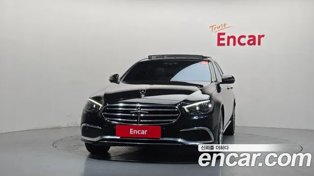 Mercedes-Benz E-Класс 2023 thumb 3